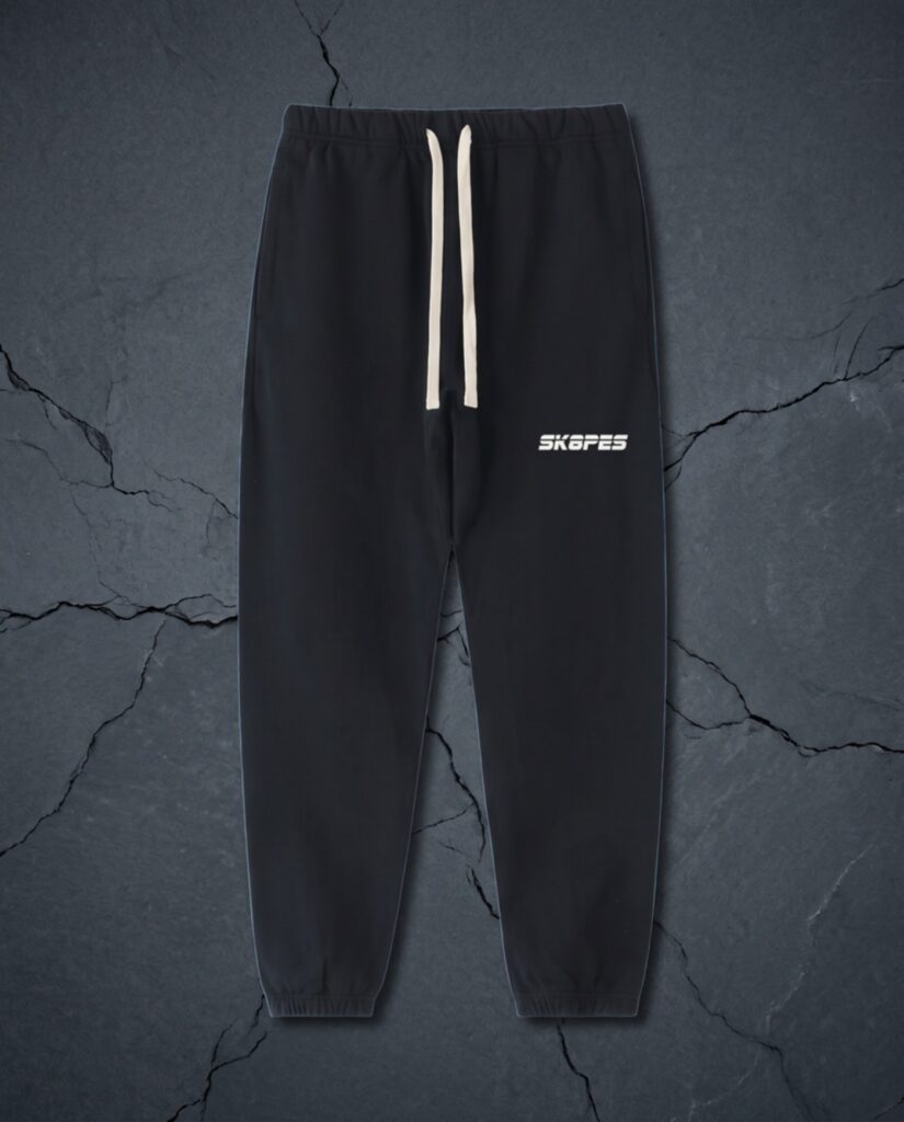 SK8PES essential sweatpants black front